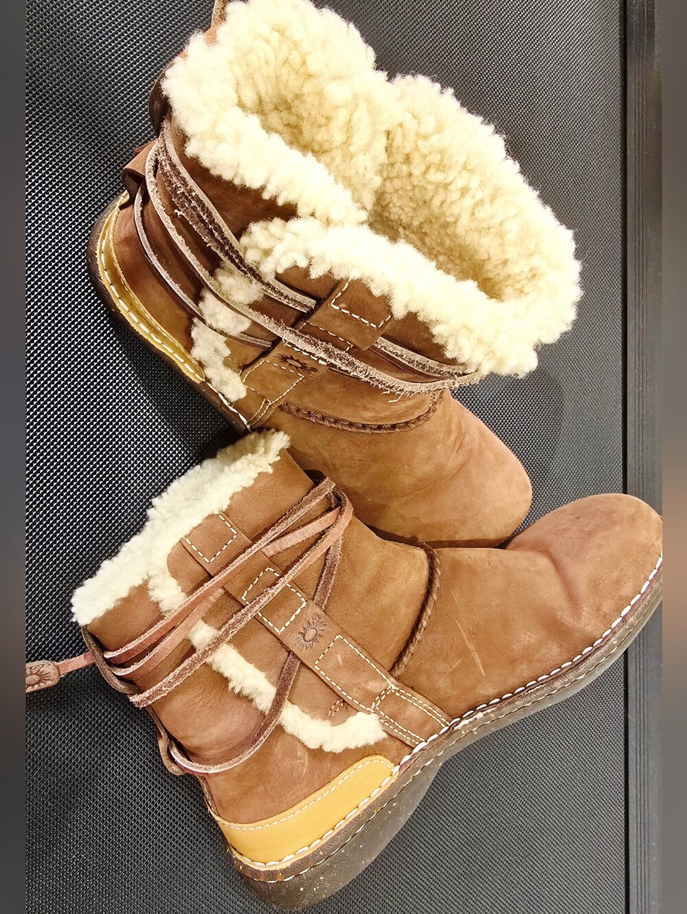 UGG Australia La Jolla Boots Cork (Honey Bun) Size 8